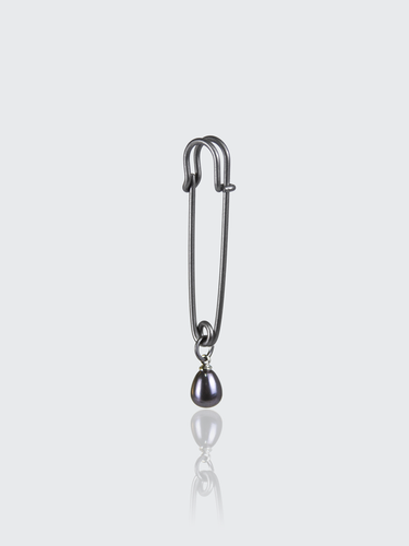 SML 2" PIN WITH PEARL by Margaret O'Leary
