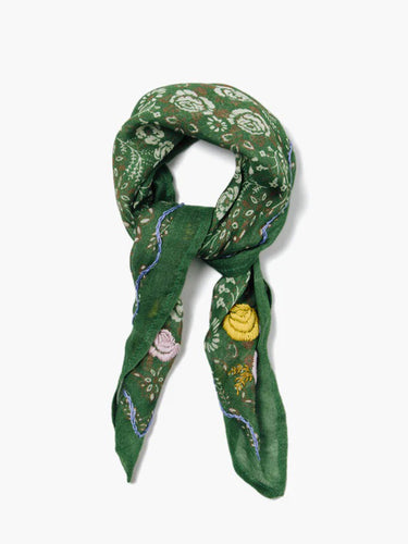 EMBROIDERED FLORAL BANDANA