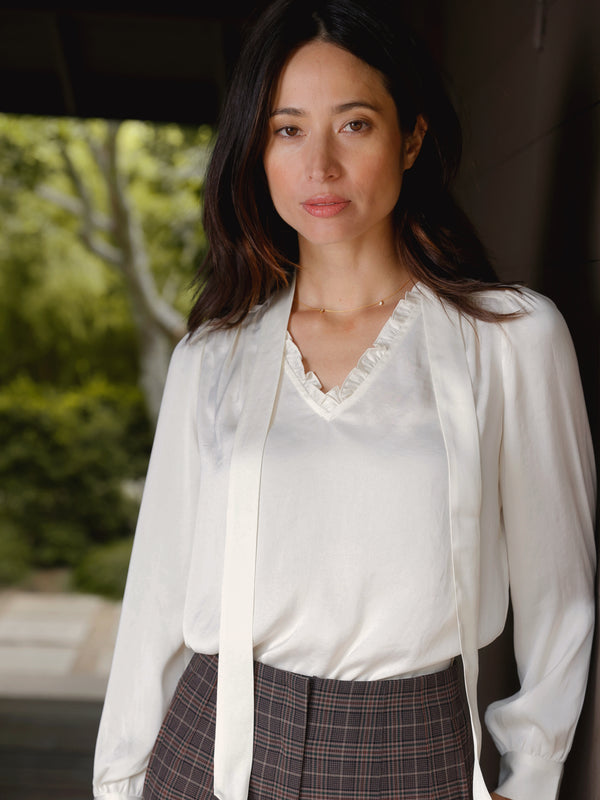 TIE NECK TOP