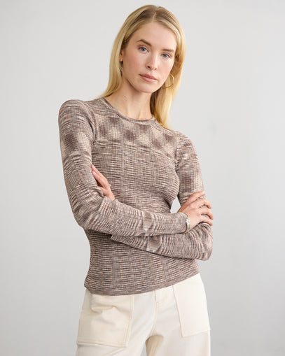 Woman wearing Space Dye Crew in Sand Marl and the Oliver Pant in muslin made by Margaret O'Leary.