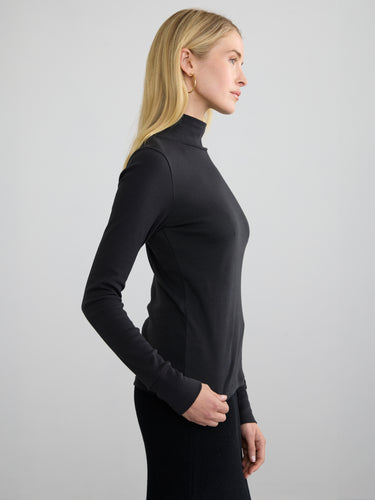 RIBBED COTTON L/S TURTLENECK by Margaret O'Leary