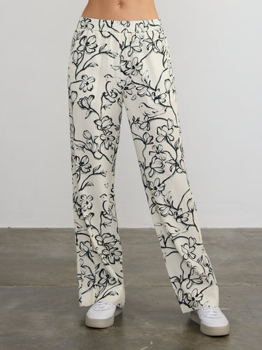 The Zorah Pant by Margaret O'Leary.
