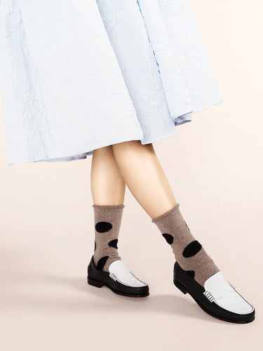 Rie Cashmere Crew sock by Hansel from Basel.