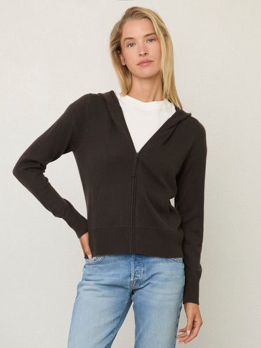 FITTED CASHMERE HOODIE